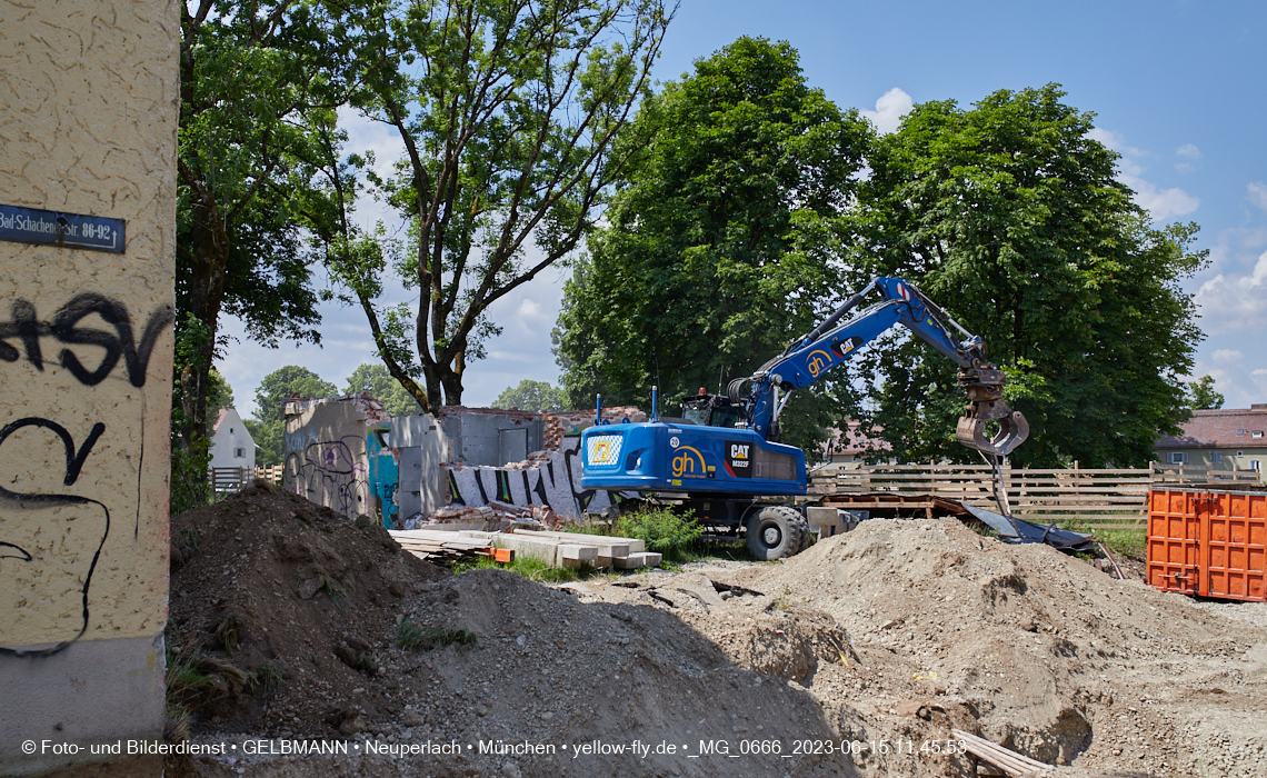 15.06.2023 - Abriss und Neubau der Maikäfersiedlung in Berga am LAim und Neuperlach